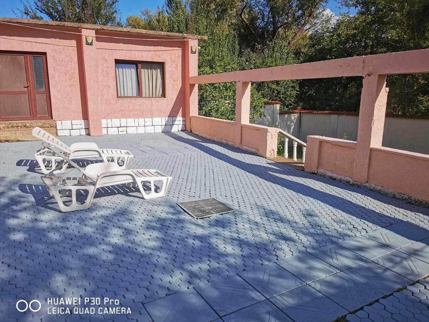 Ferienwohnung Casa Alex Si Daiana Orşova Exterior foto